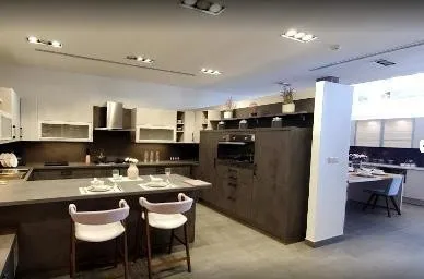 Fitout 6
